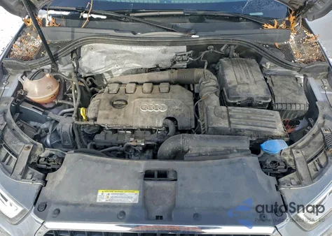 2015 Audi Q3 Premium Plus z USA, uszkodzony, nr VIN WA1EFCFS3FR012611